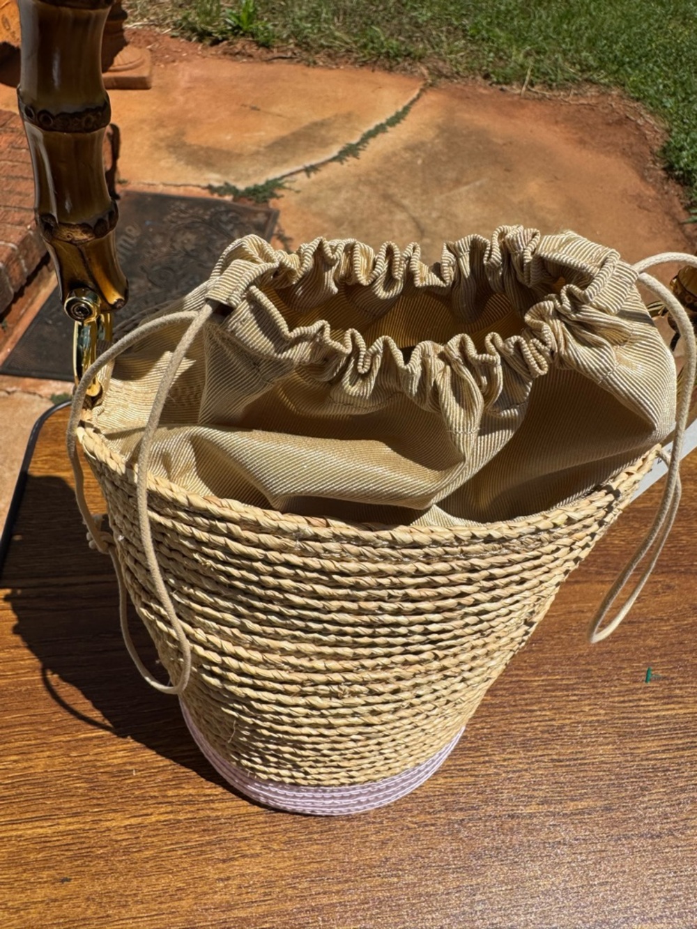 Caterina Bertini Italy Raffia Bamboo Handle Mini Bucket Bag Pink Straw Purse - Picture 12 of 12